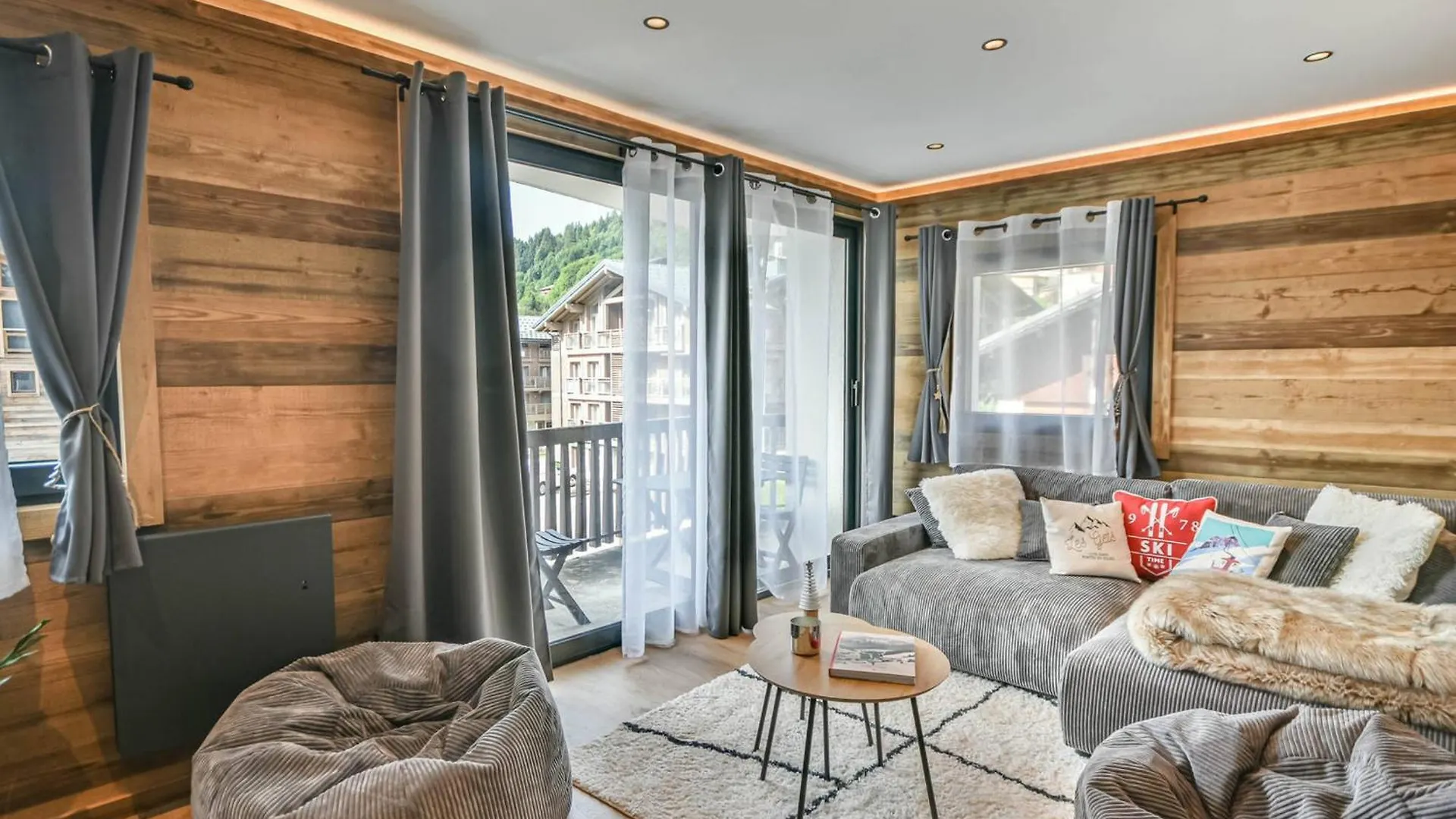 T3 Renove Au Centre, Parking, Casier A Skis, 4-6 Pers - Fr-1-685-81 Les Gets Francia
